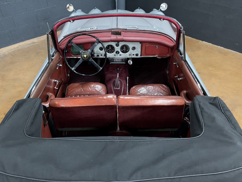 Jaguar XK150 Cabriolet – Intérieur 6