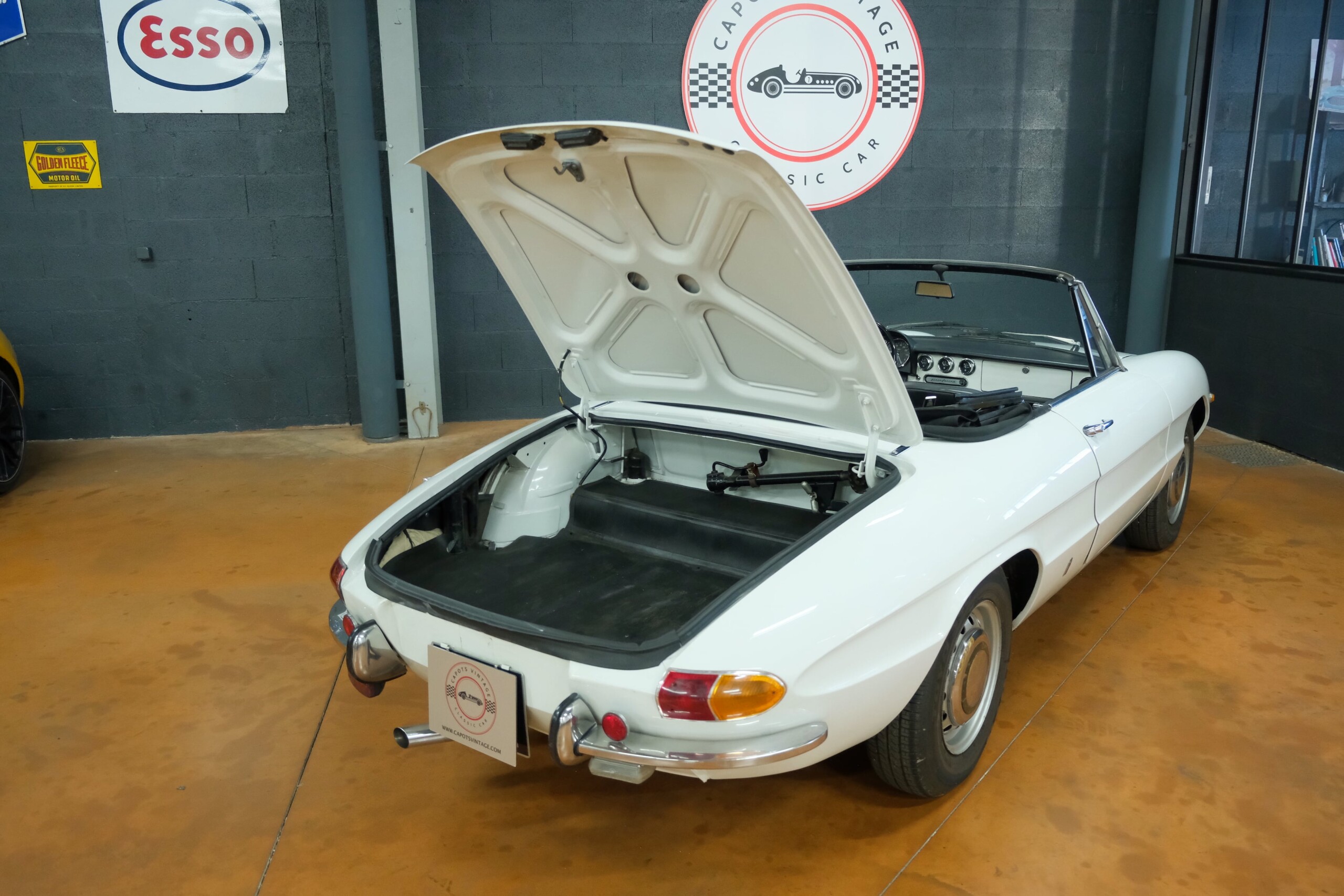 ALFA ROMEO SPIDER 1300 JUNIOR – CAPOTS VINTAGE 37