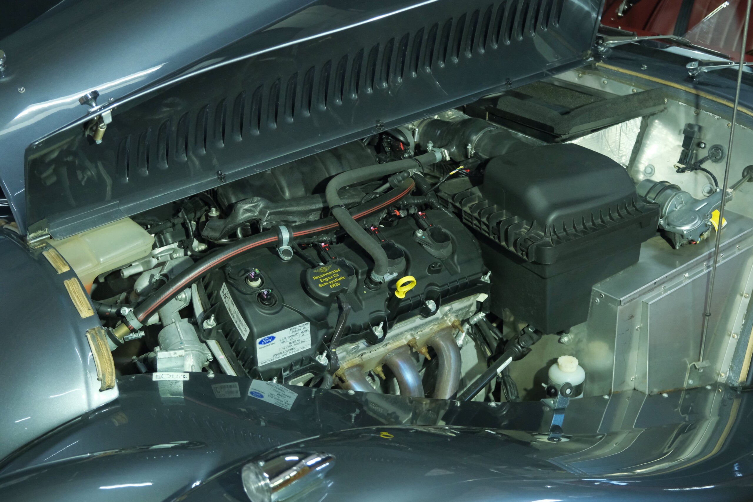 MORGAN ROADSTER V6 3,7L – CAPOTS VINTAGE 2