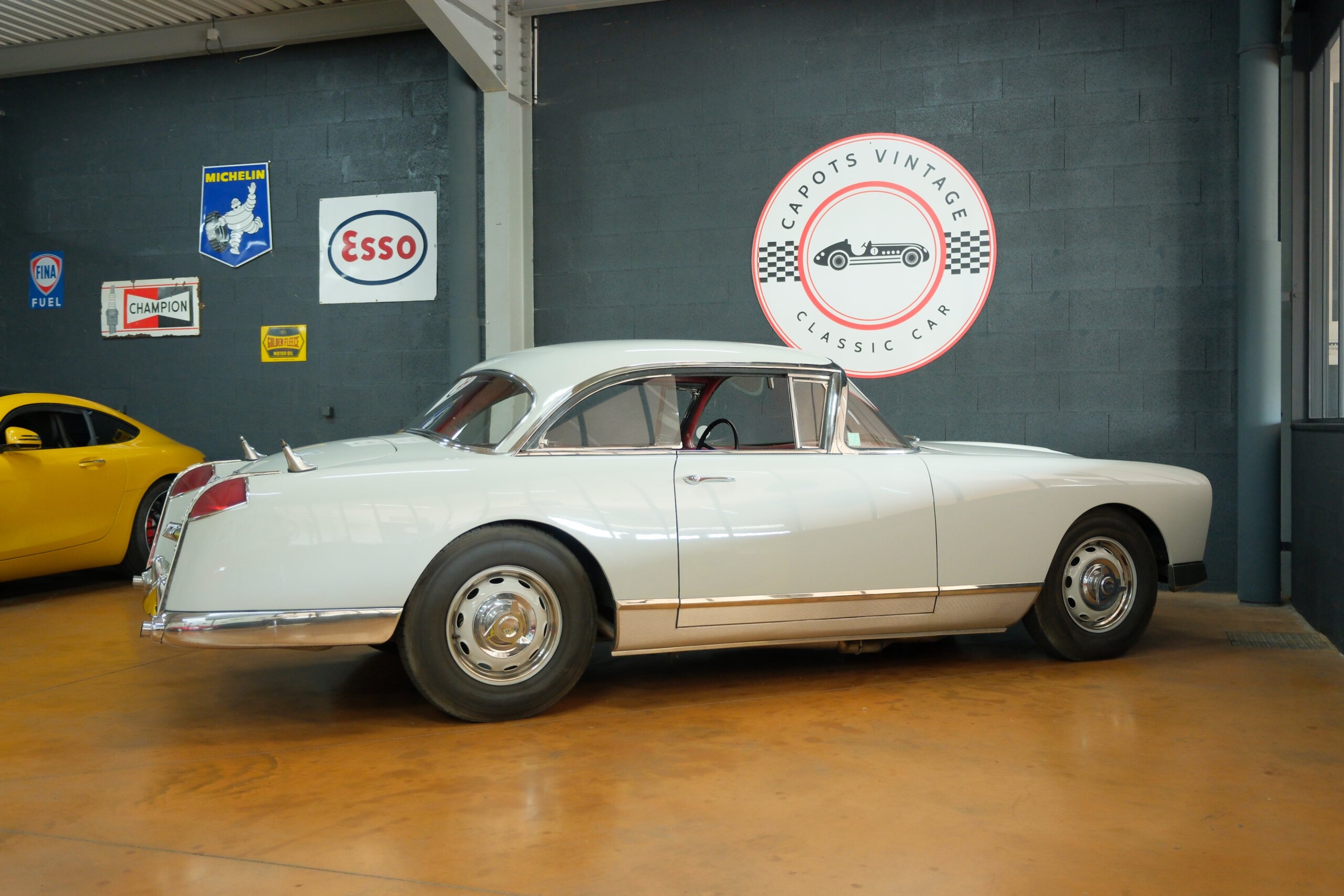 FACEL VEGA HK500 – CAPOTS VINTAGE 19