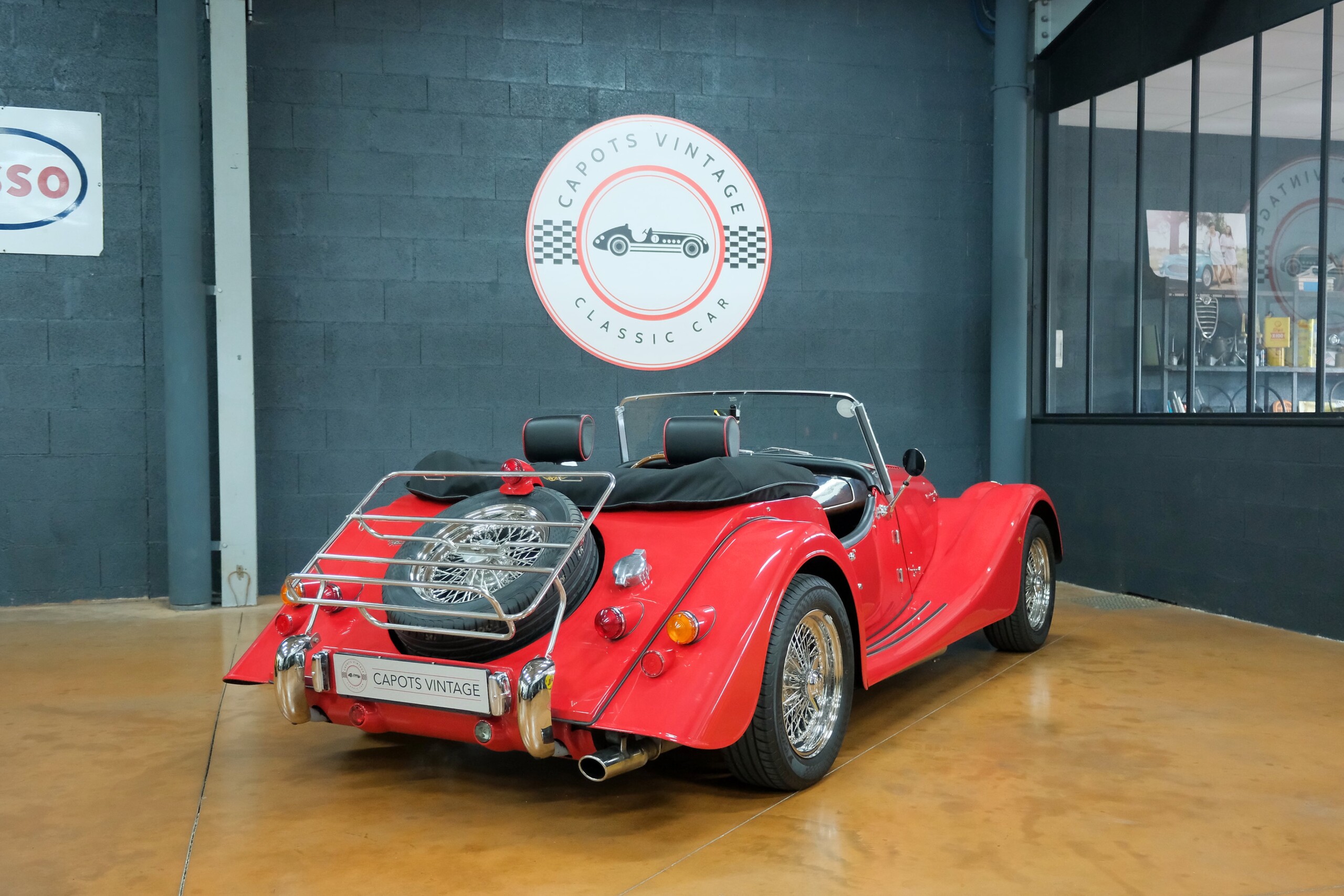 MORGAN PLUS 4 SPORT RED | CAPOTS VINTAGE 23