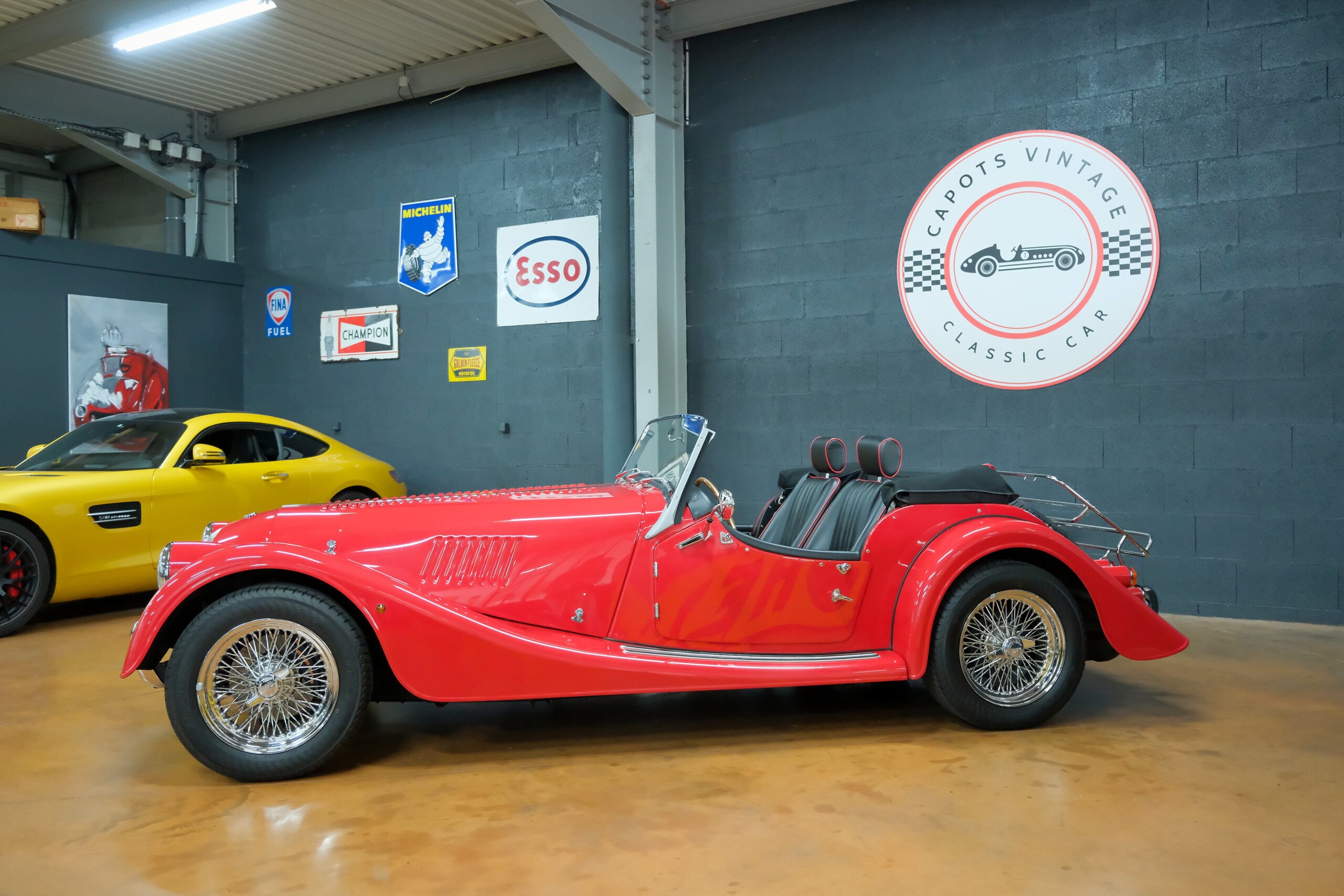 MORGAN PLUS 4 SPORT RED | CAPOTS VINTAGE 7