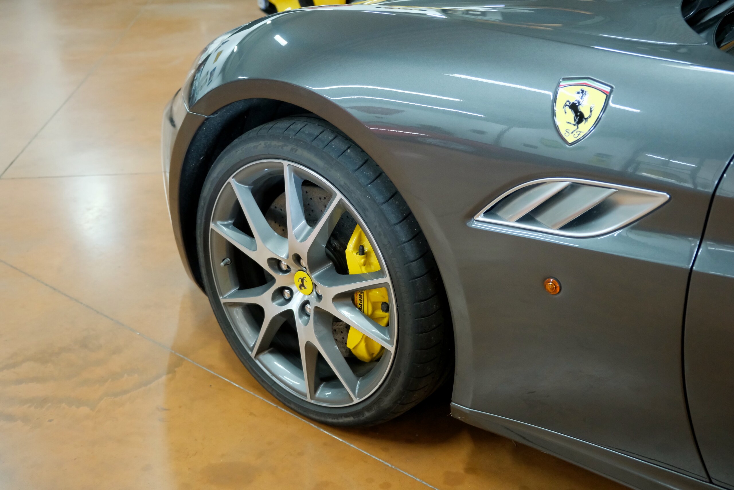 FERRARI CALIFORNIA | CAPOTS VINTAGE 8