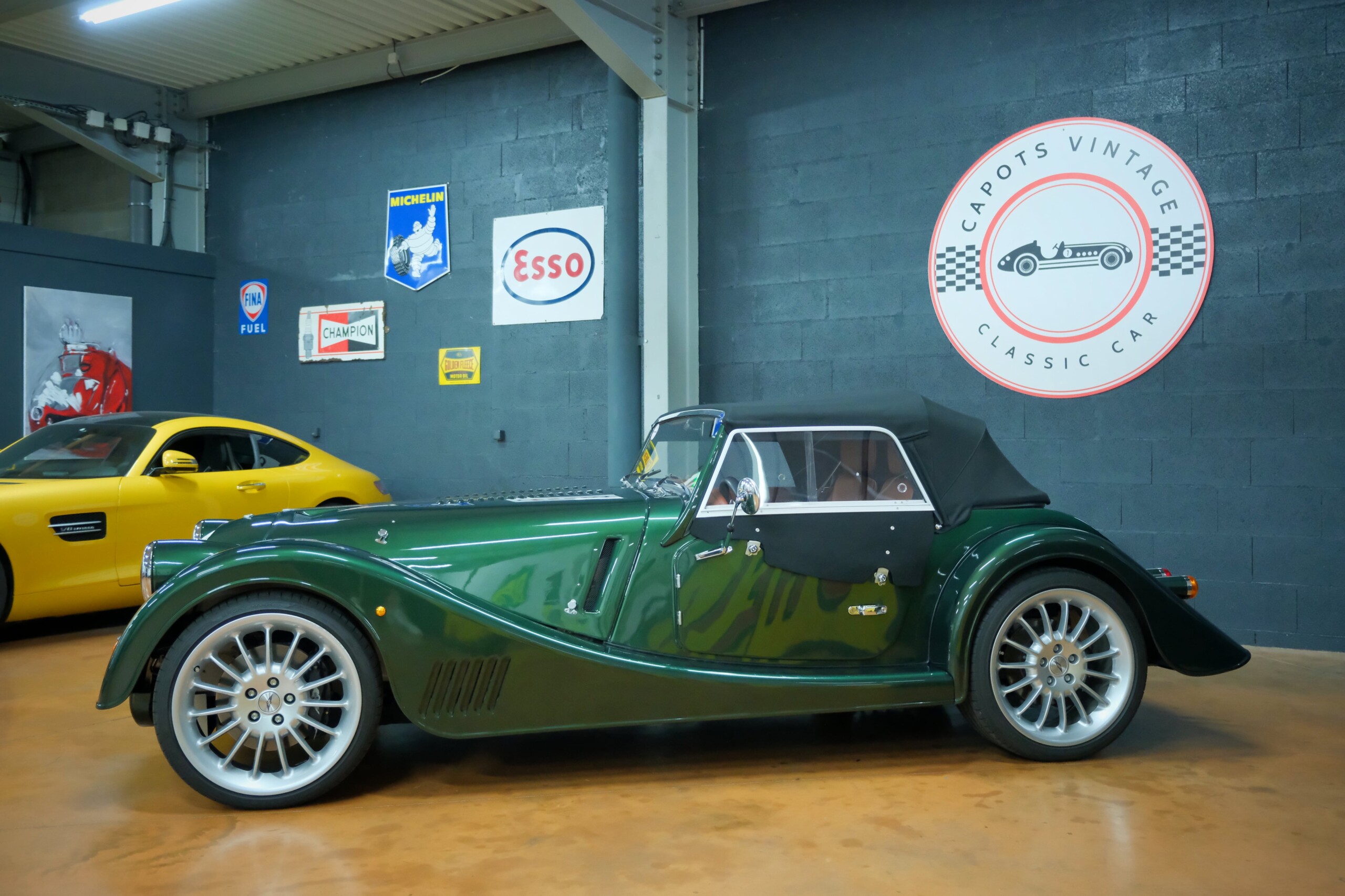 MORGAN PLUS SIX EMERALD | CAPOTS VINTAGE 3