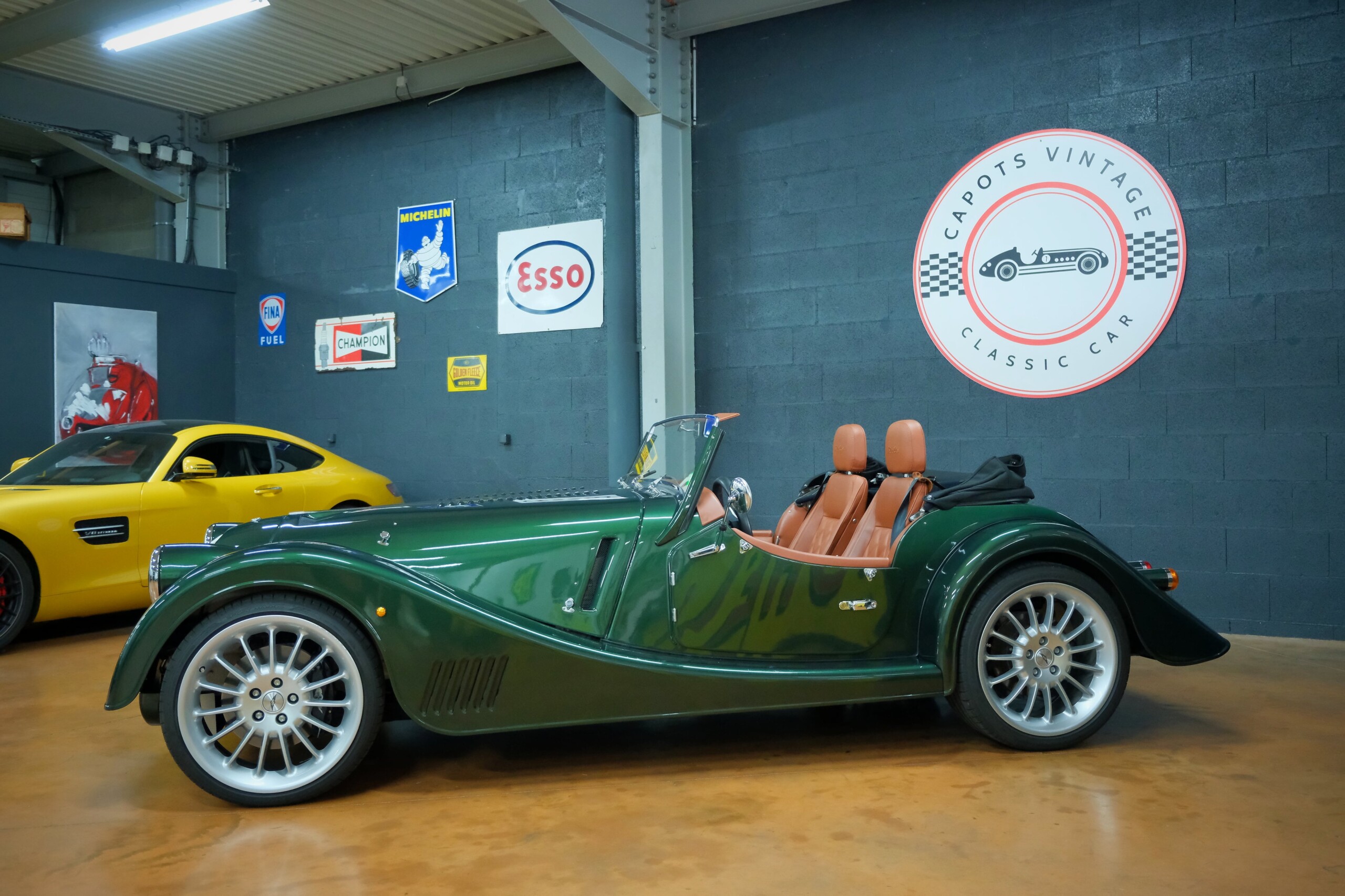 MORGAN PLUS SIX EMERALD | CAPOTS VINTAGE 7