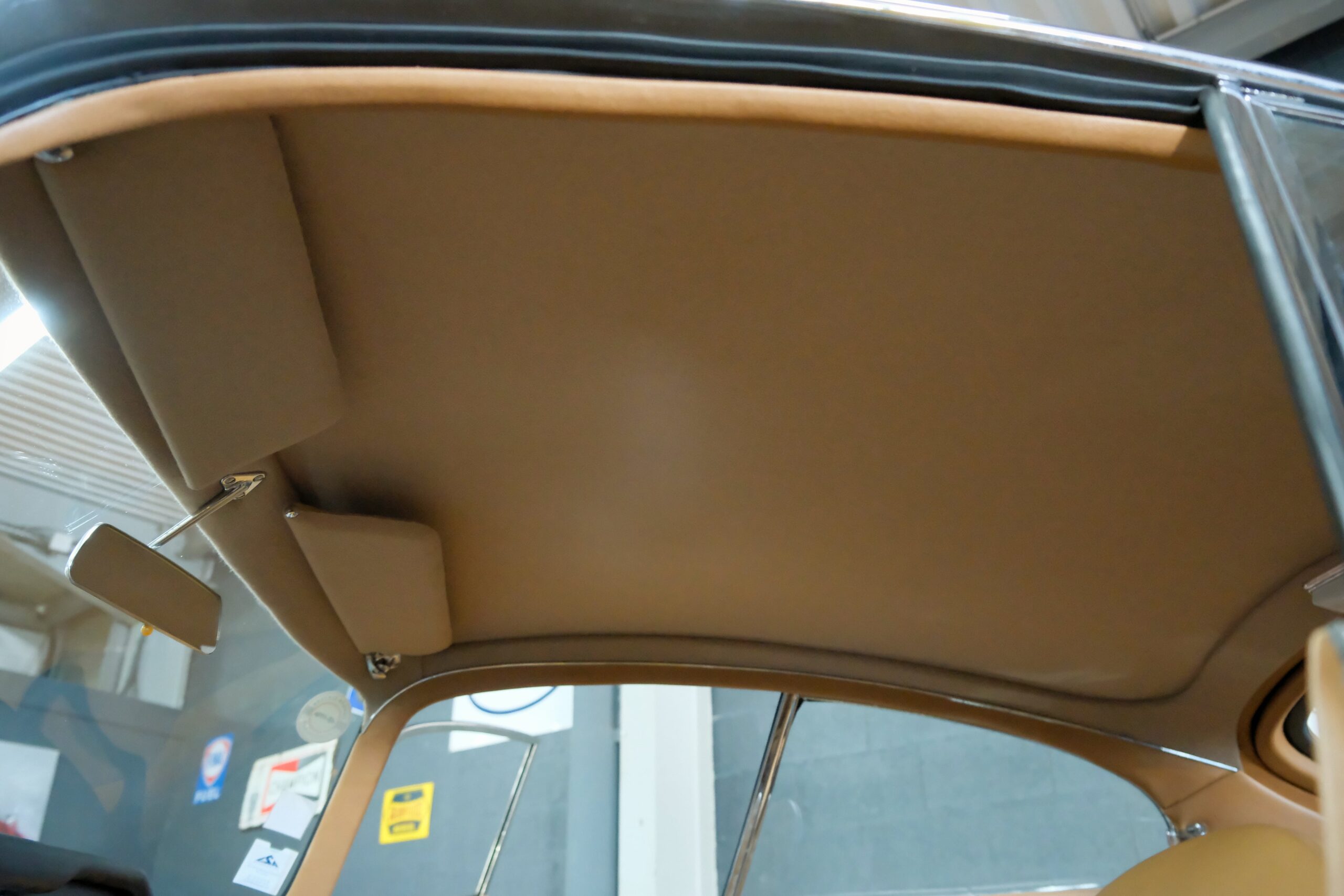 JAGUAR TYPE E SÉRIE 1 3.8L COUPÉ | CAPOTS VINTAGE 36