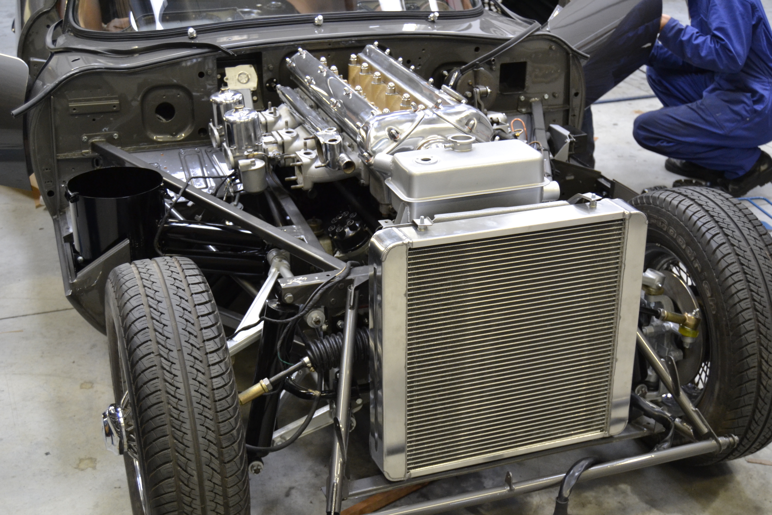 JAGUAR TYPE E SÉRIE 1 3.8L COUPÉ | CAPOTS VINTAGE 61