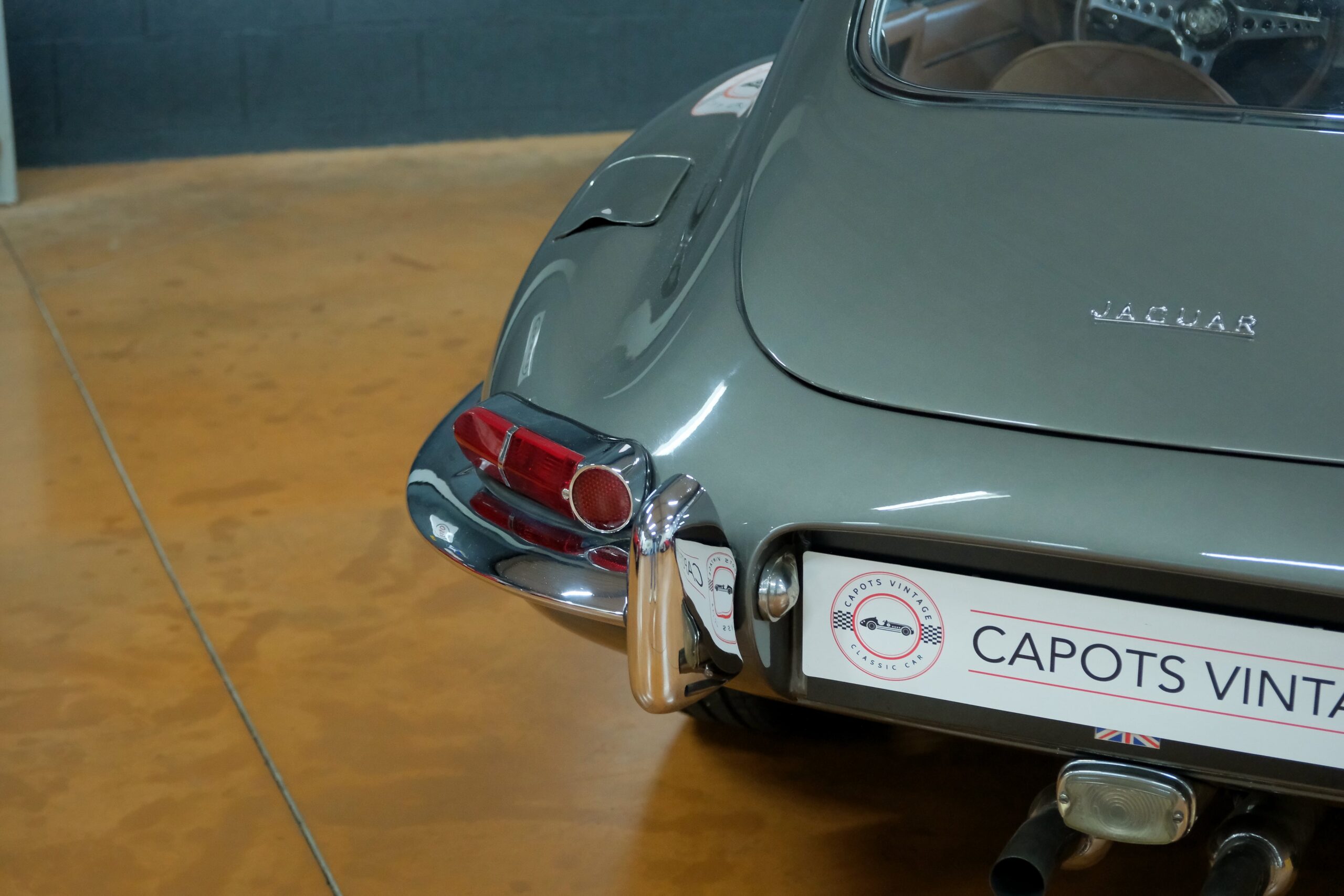 JAGUAR TYPE E SÉRIE 1 3.8L COUPÉ | CAPOTS VINTAGE 7