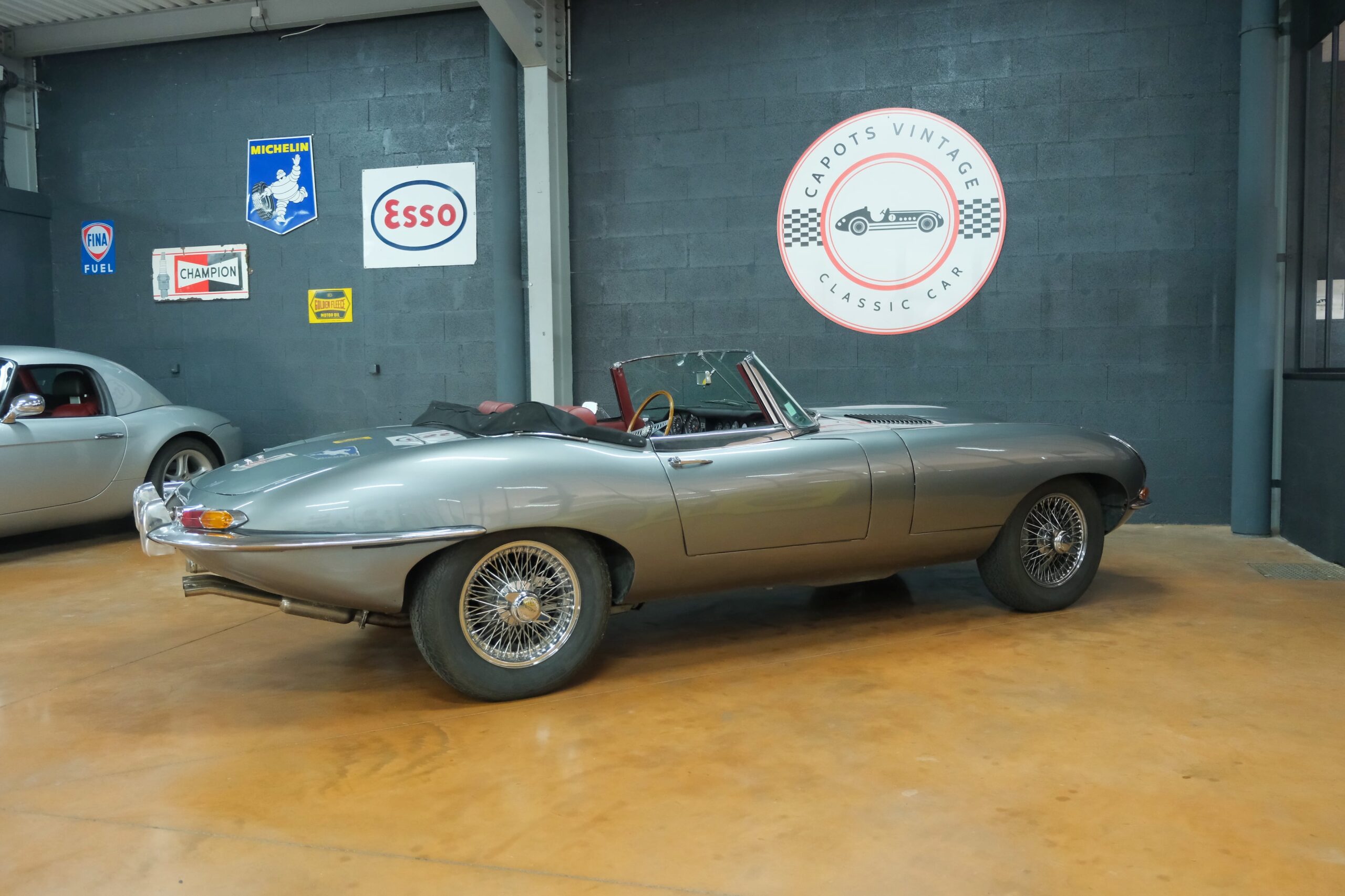 JAGUAR TYPE S1.5 GRISE 1968 | CAPOTS VINTAGE 26